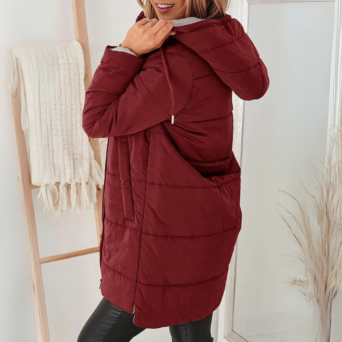 Ainsley – Günlük Kapüşonlu Kuş Tüyü Dolgulu Şişme Mont